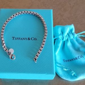 Tiffany box chain bracelet with pouch and box